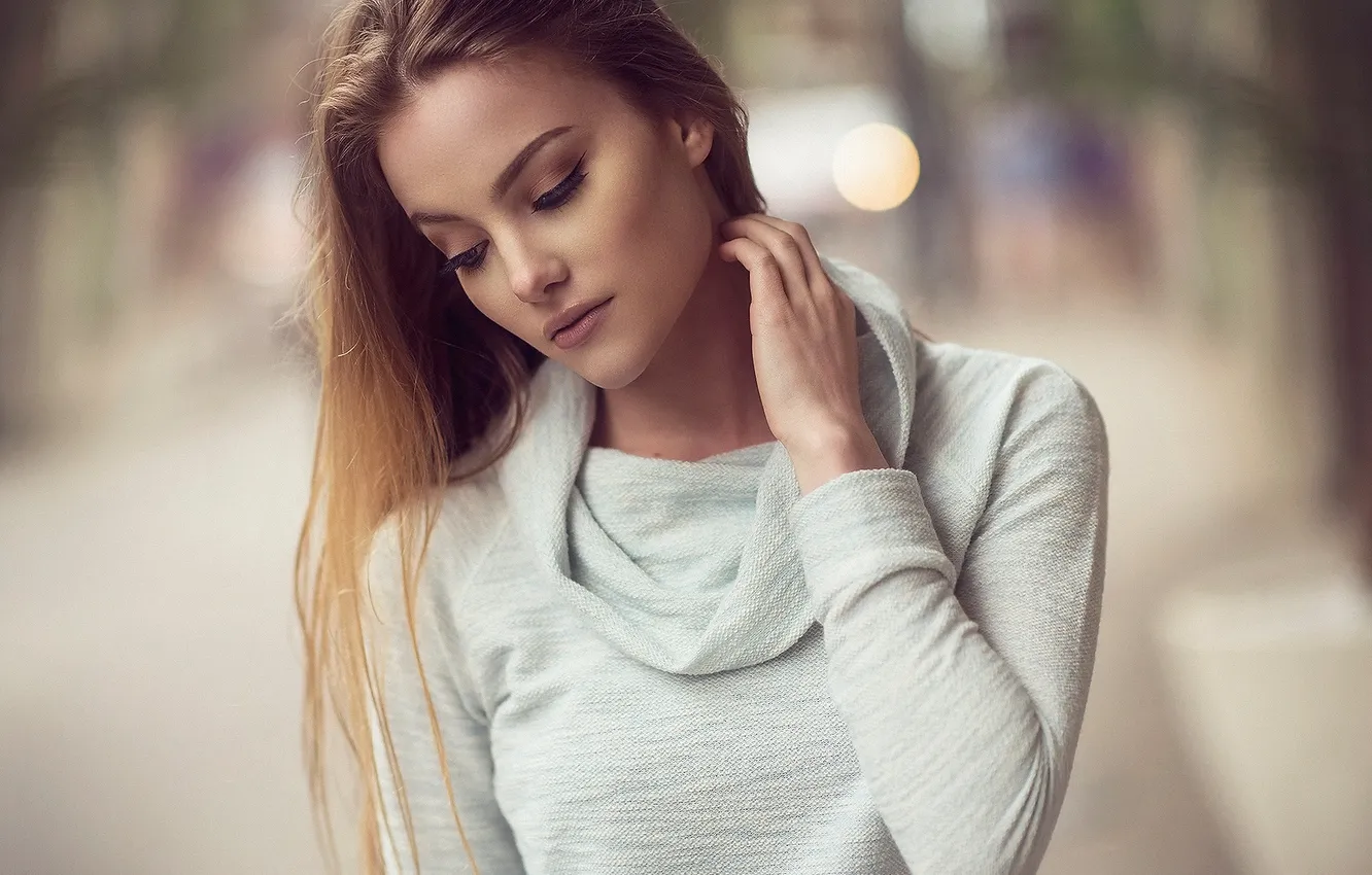 Photo wallpaper girl, street, bokeh, April