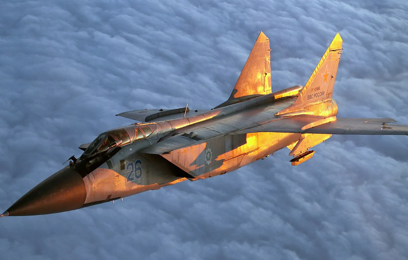 Photo wallpaper serial, fighter-interceptor, Foxhound, double supersonic all-weather, long-range, Videoconferencing Russia, MiG-31ДЗ, equipped with a refueling system …