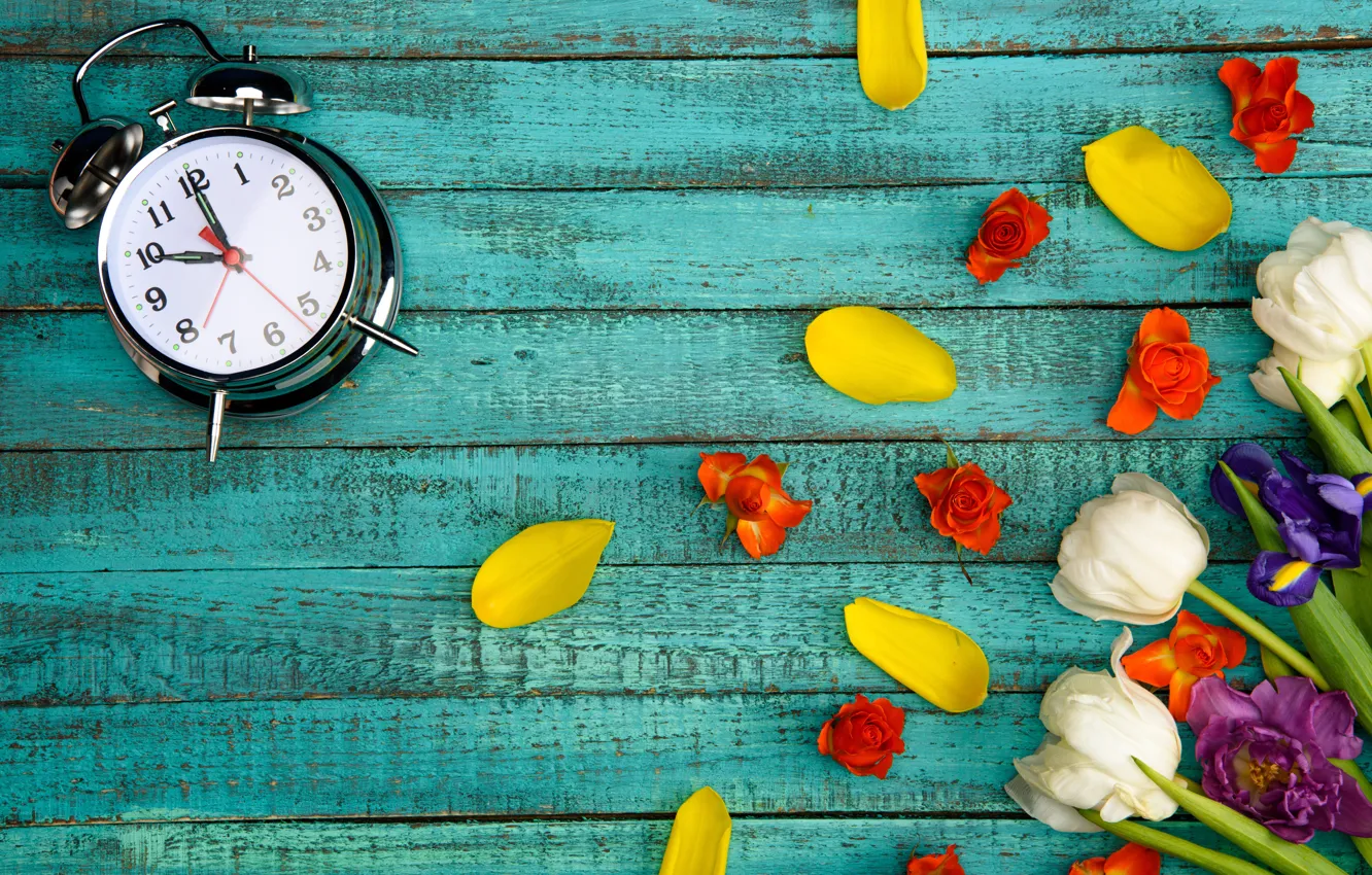 Photo wallpaper flowers, background, petals, alarm clock