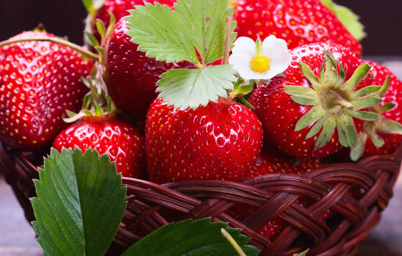 Photo wallpaper strawberry, berry, basket, delicious, juicy
