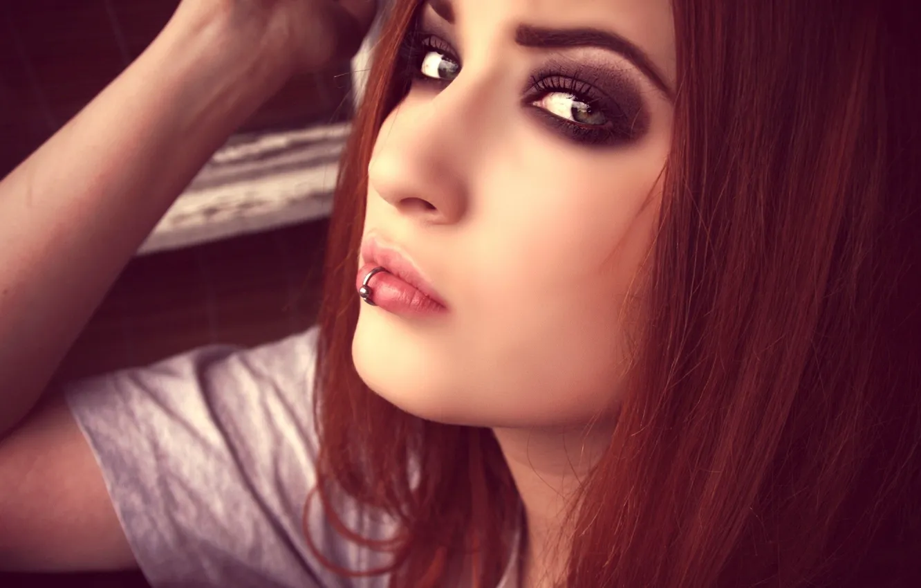 Photo wallpaper look, lips, red, green-eyed, pirsig, Lolina Green