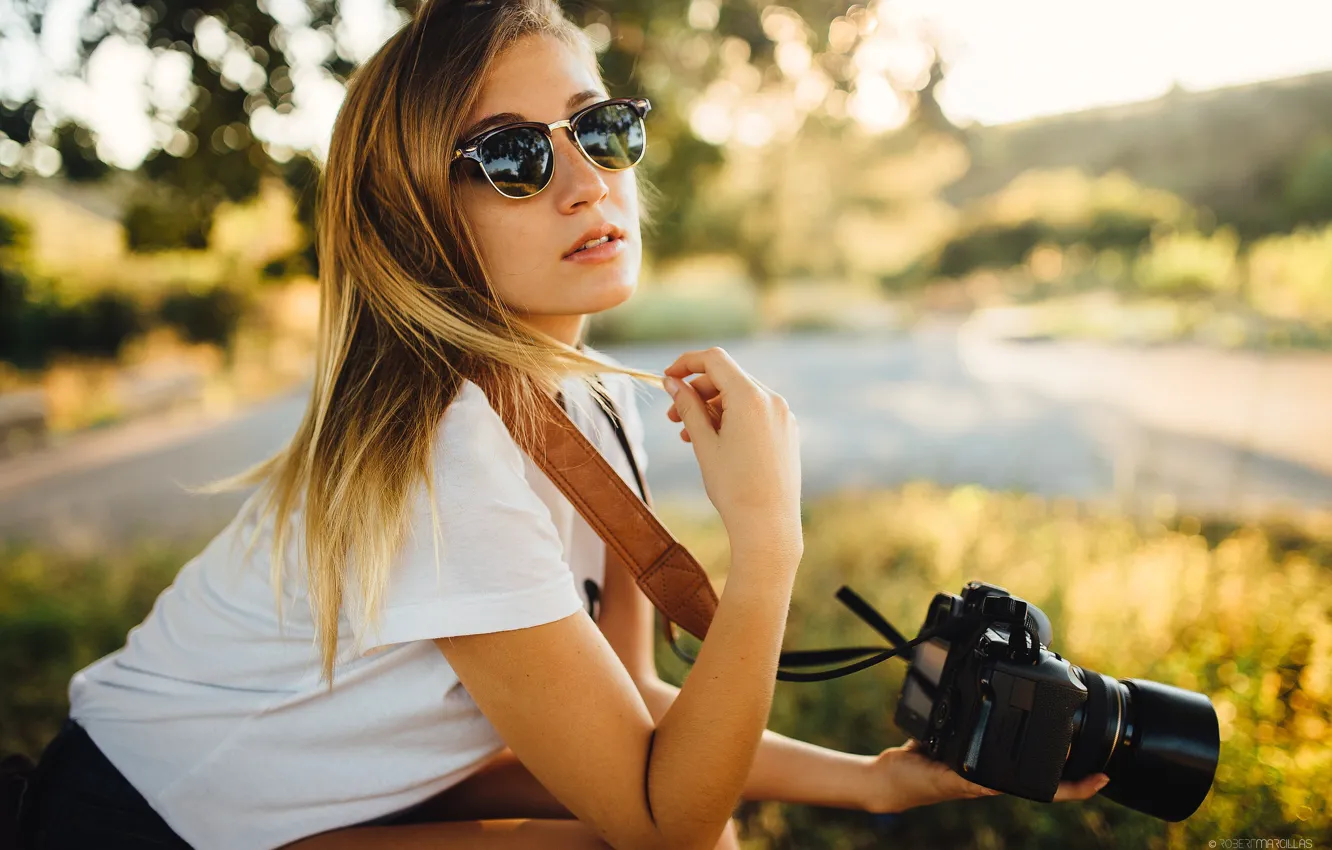Photo wallpaper white, girl, the sun, trees, nature, pose, glare, glasses