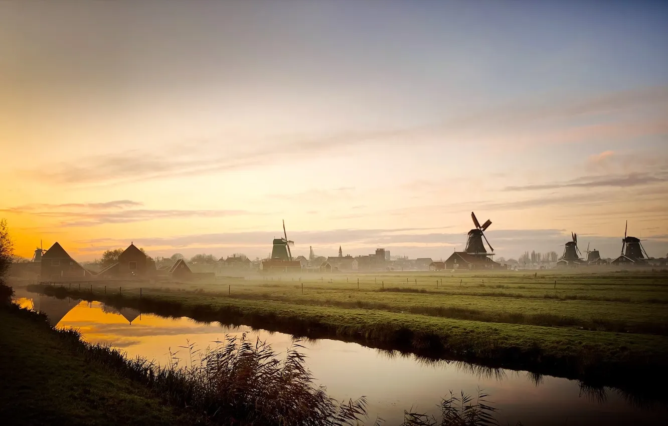 Photo wallpaper Windmills, Nederland, Zaanse Schans, Zaandam, the nethelands
