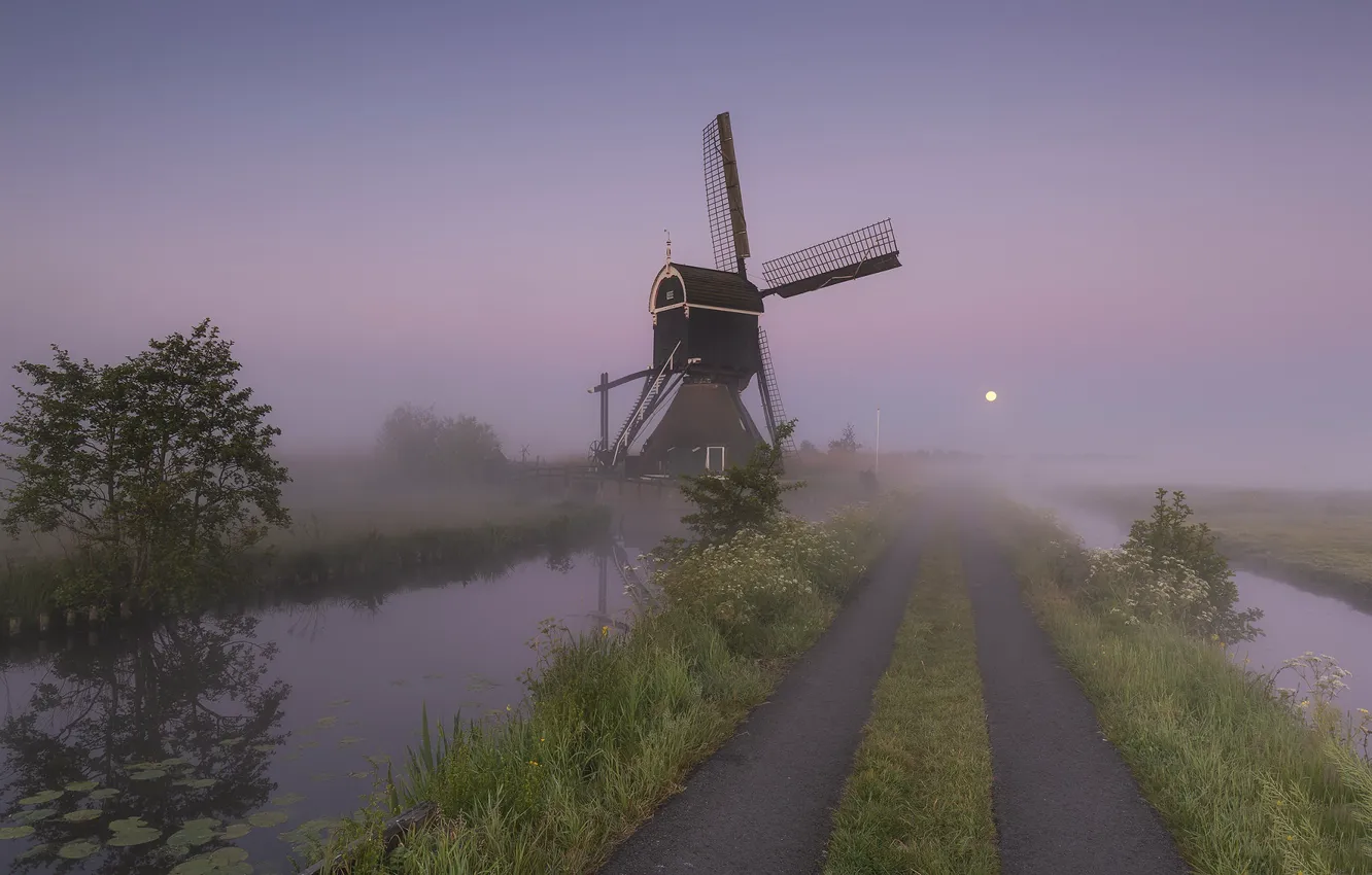Photo wallpaper Holland, Windmill, Full Moon, Streefkerk, Broekmolen