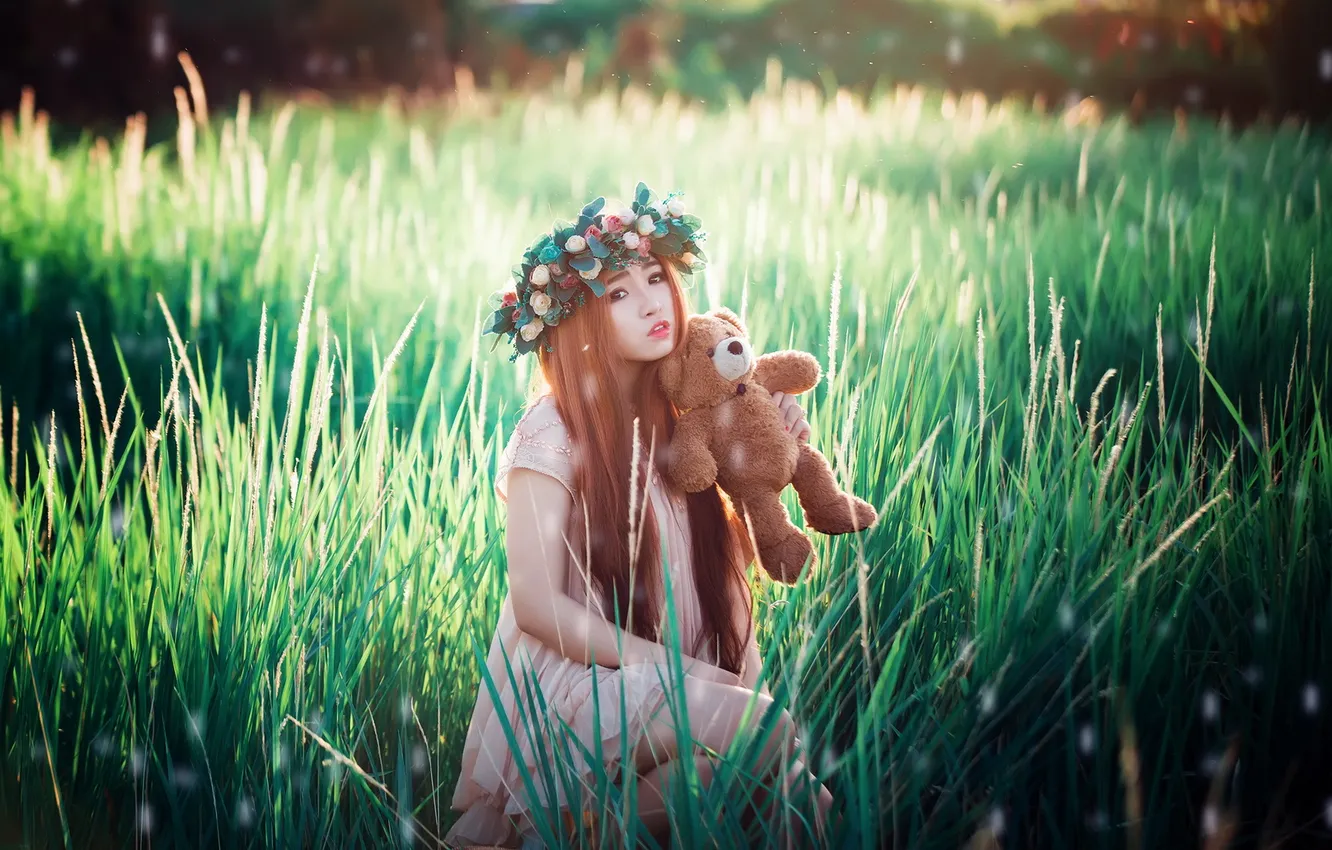 Photo wallpaper look, girl, mood, toy, Asian