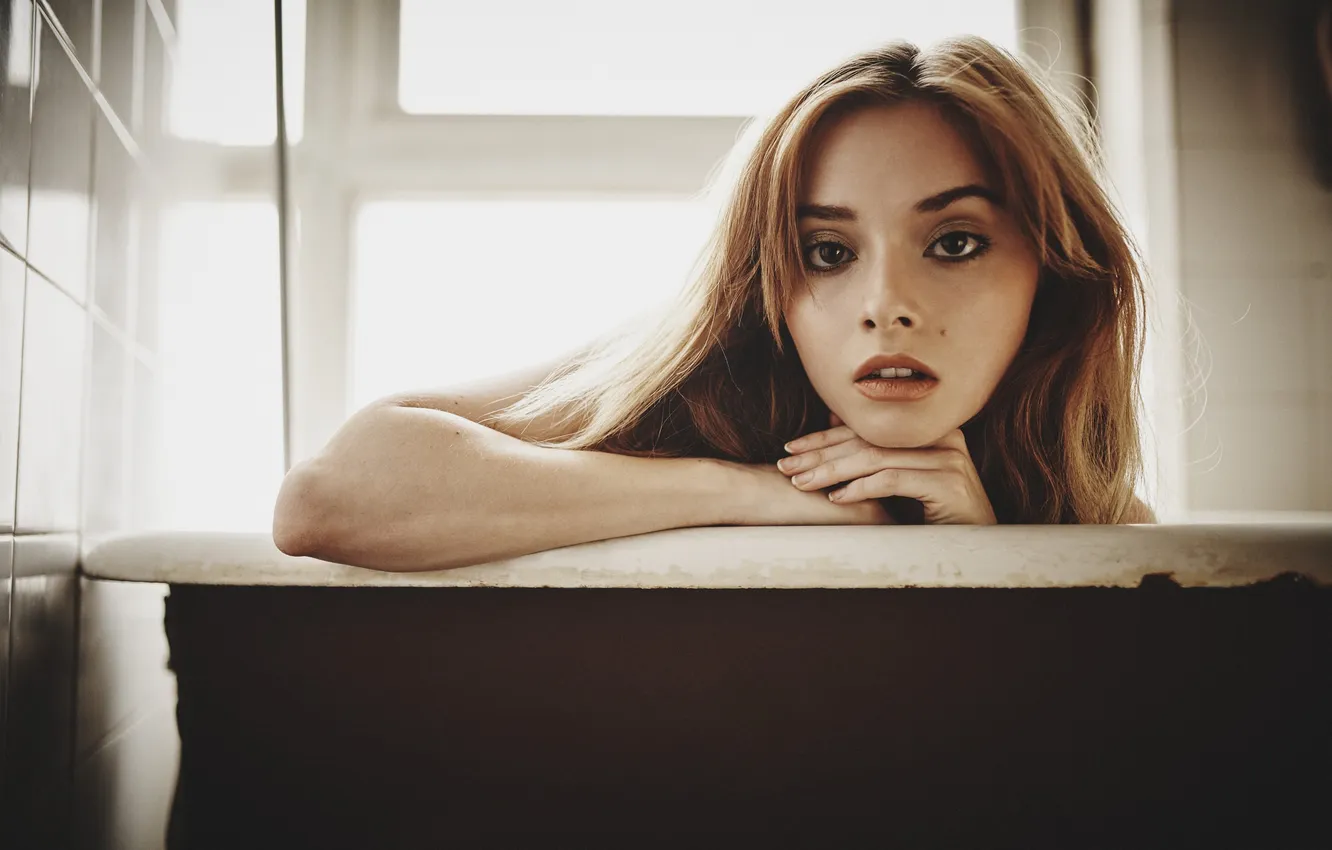 Photo wallpaper girl, portrait, red