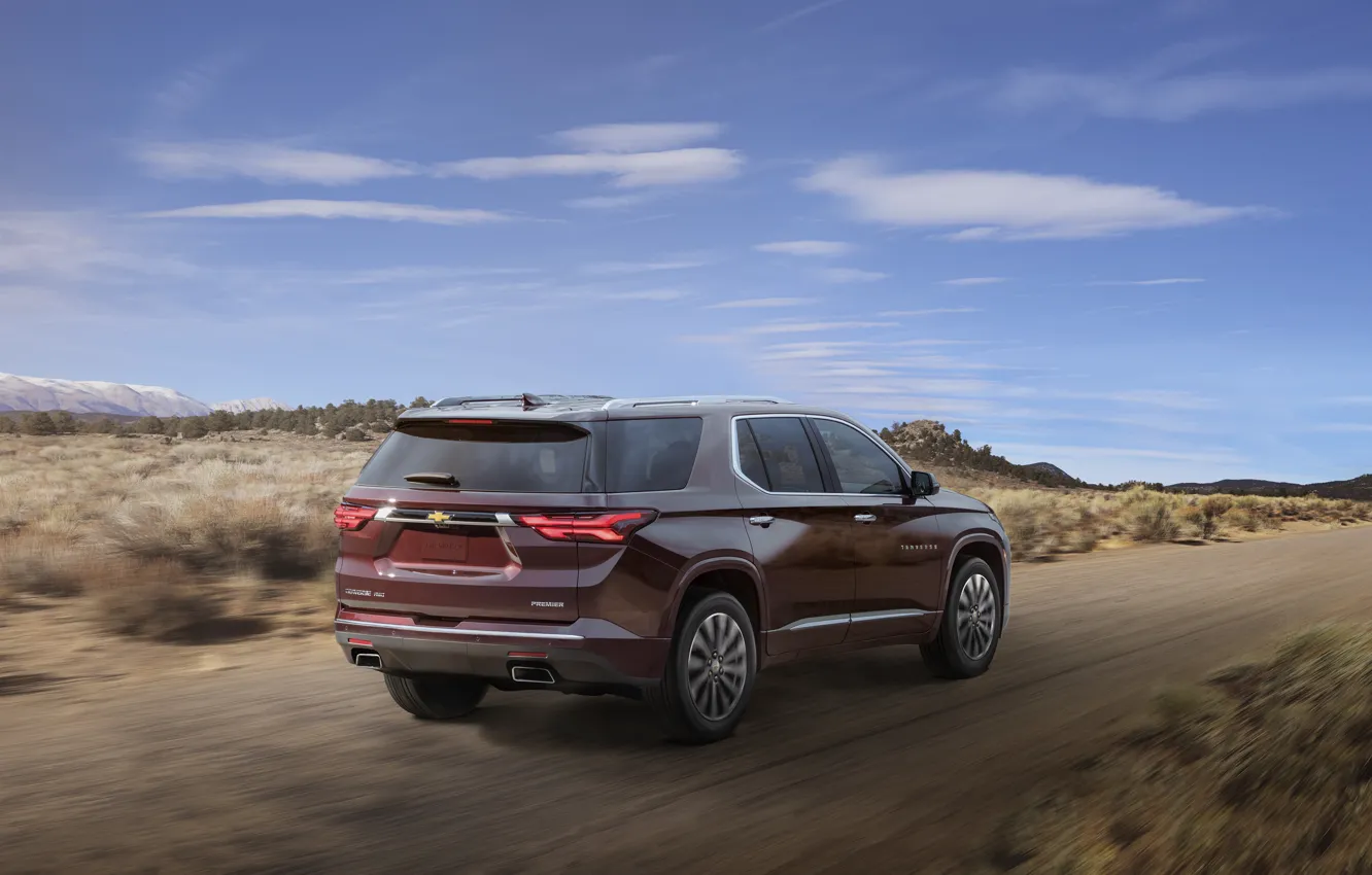 Photo wallpaper speed, Chevrolet, SUV, Traverse, 2021, First
