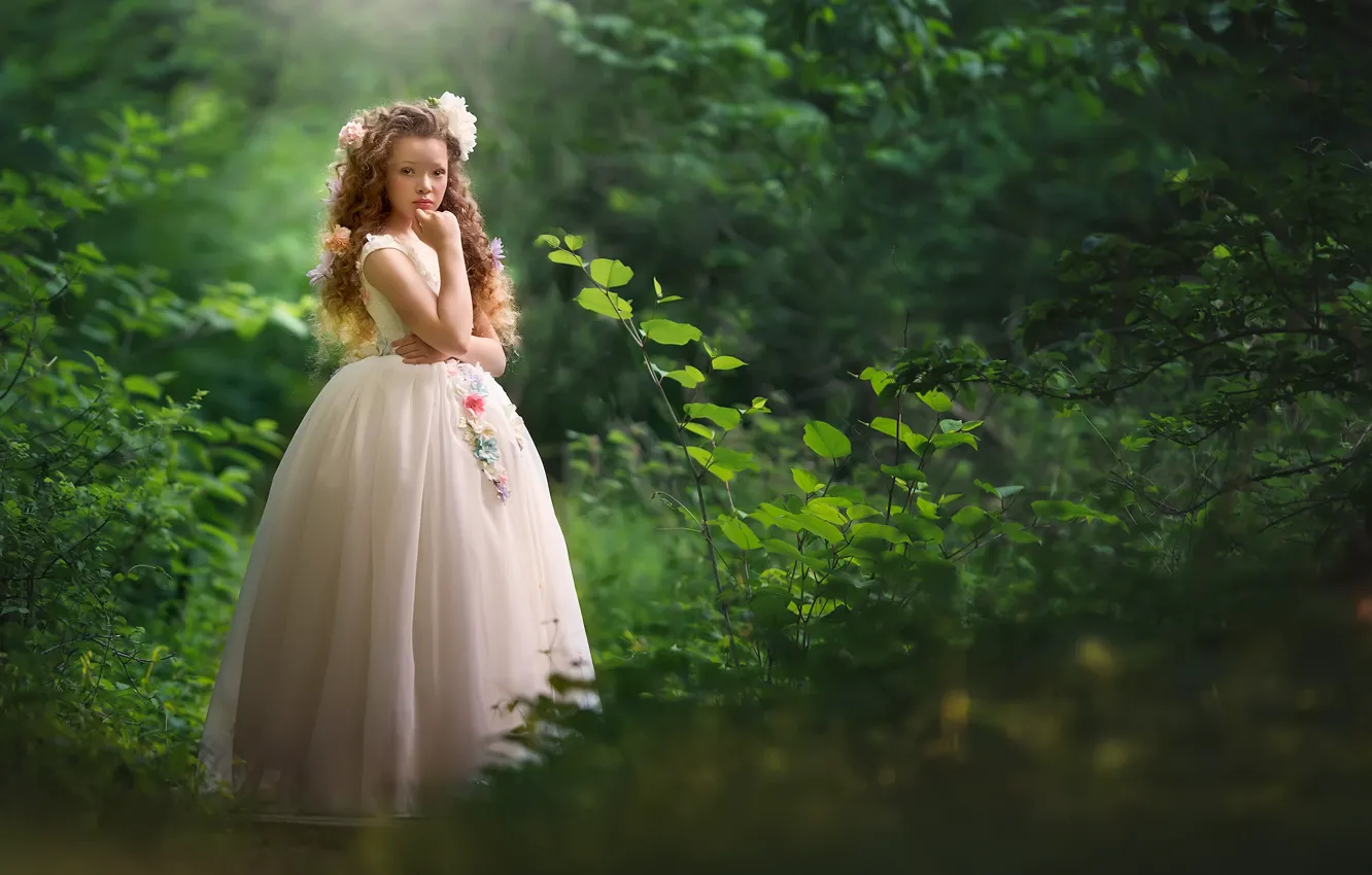 Photo wallpaper nature, dress, girl