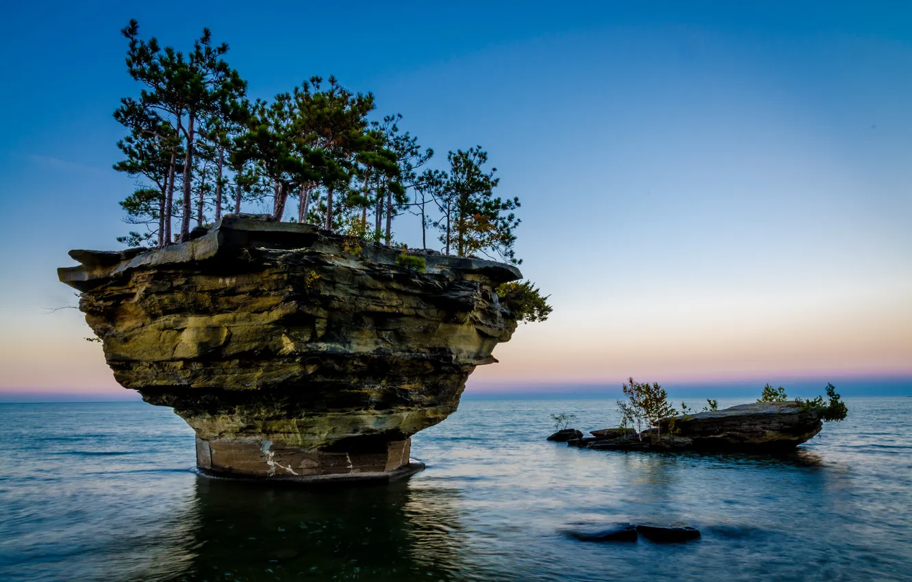 Photo wallpaper sea, the sky, trees, lake, rocks