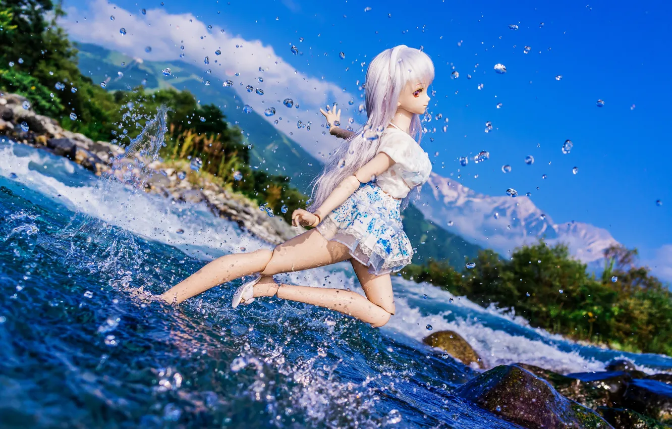 Photo wallpaper water, squirt, nature, mood, toy, doll