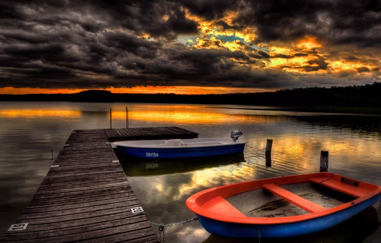 Photo wallpaper clouds, lake, boats, pier