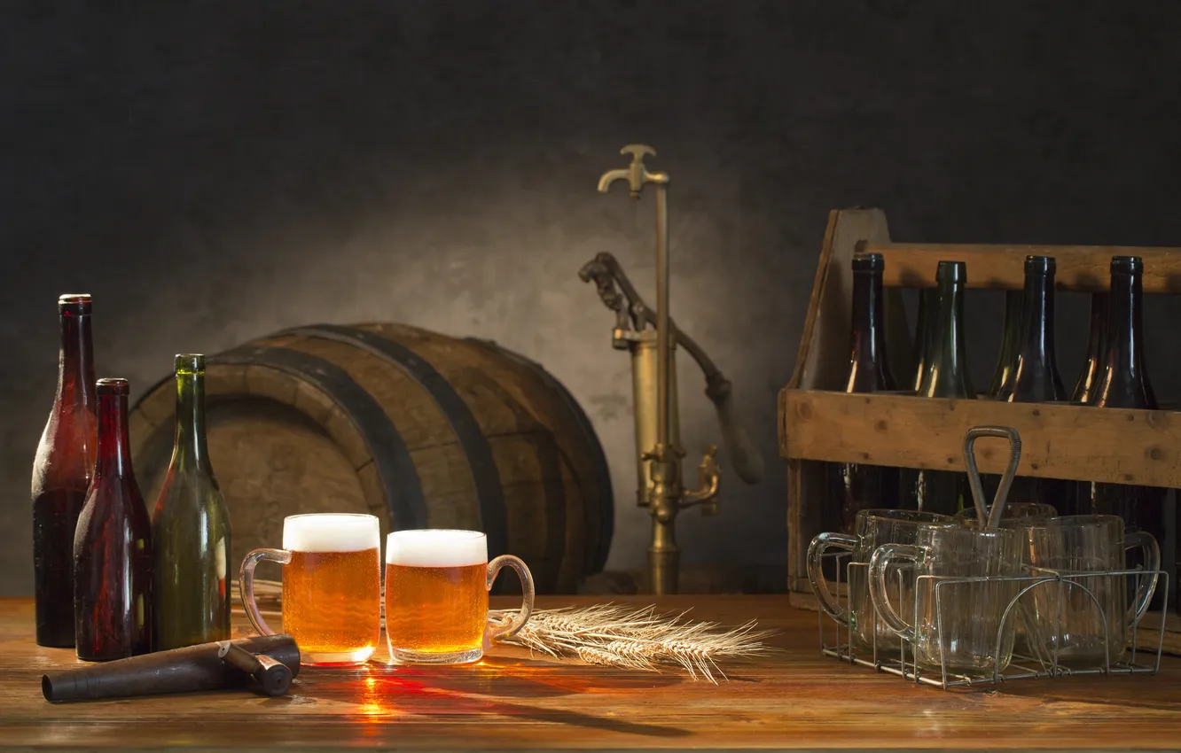 Photo wallpaper foam, bottle, beer, crane, mug, barrel