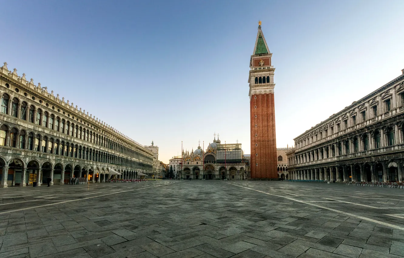 Photo wallpaper Italy, Venice, Campanile, the Cathedral of St. Mark, St. Mark's square
