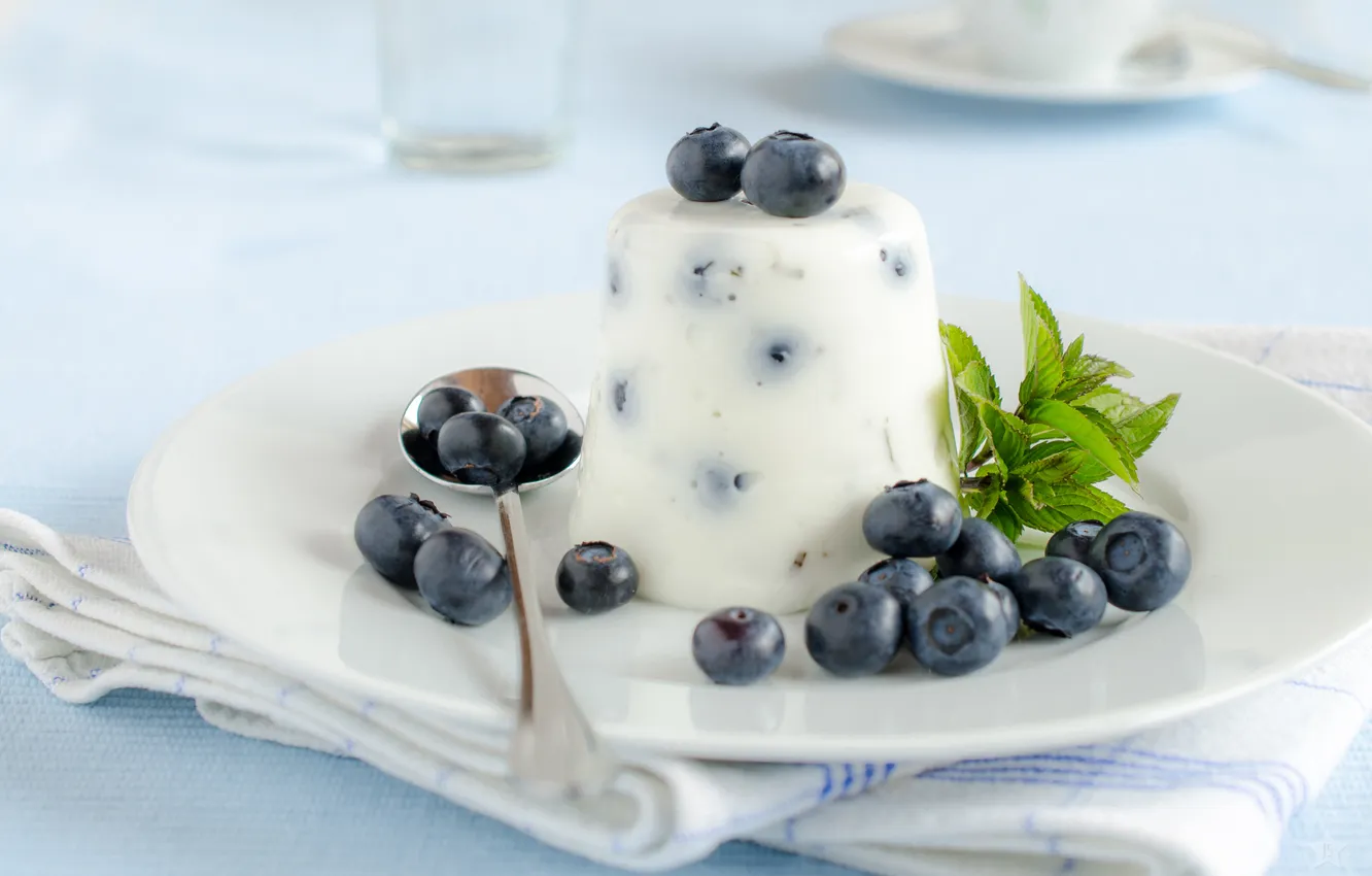 Photo wallpaper blueberries, mint, dessert