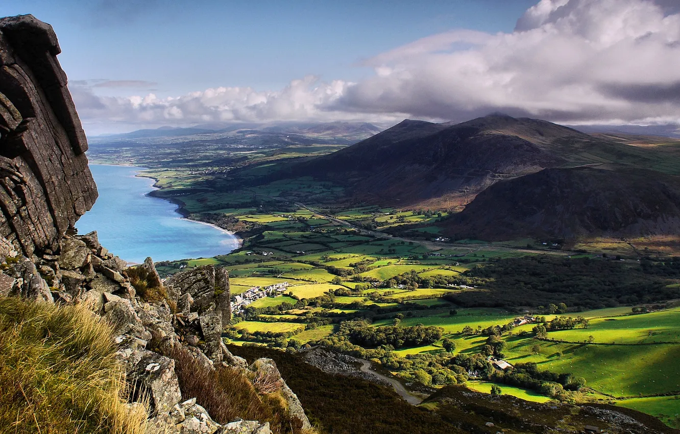 Photo wallpaper the sky, mountains, lake, rocks, valley