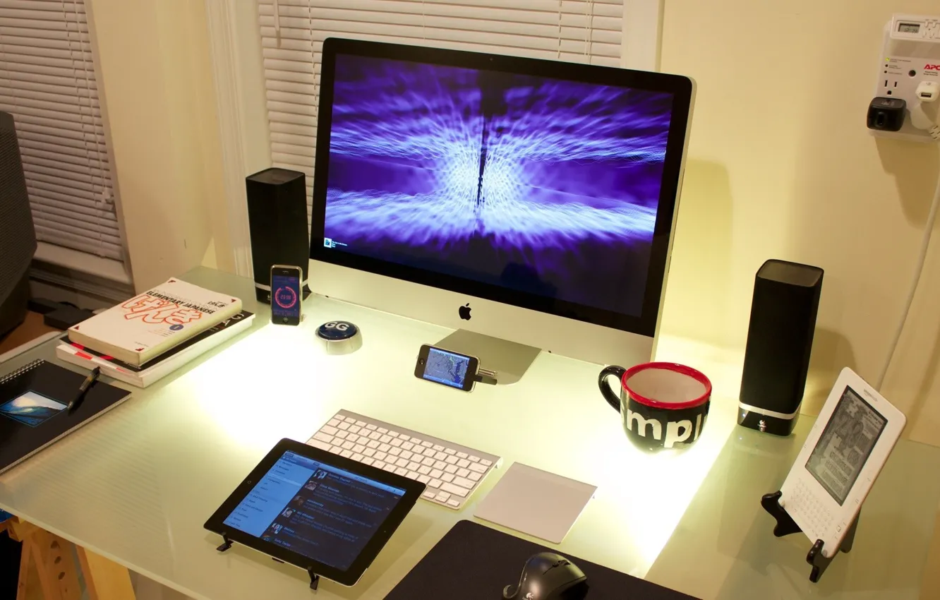 Photo wallpaper table, iPhone, furniture, ipod, book, monitor, book, Cool Desktop