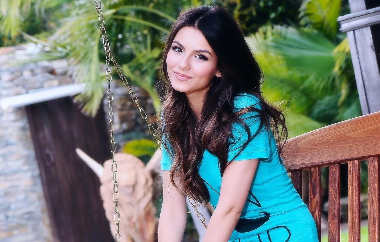 Photo wallpaper look, girl, brunette, beauty, Victoria Justice