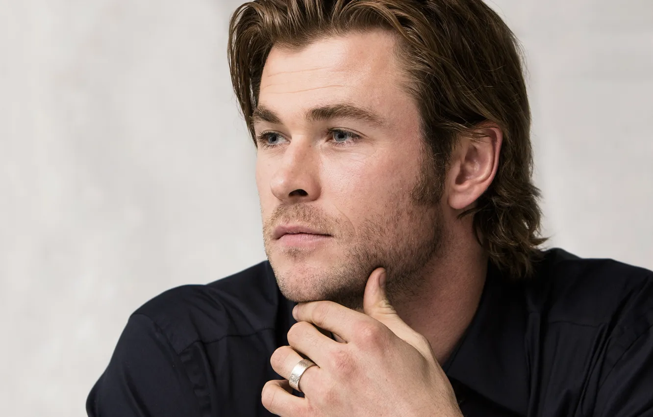 Photo wallpaper look, male, beautiful, Chris Hemsworth