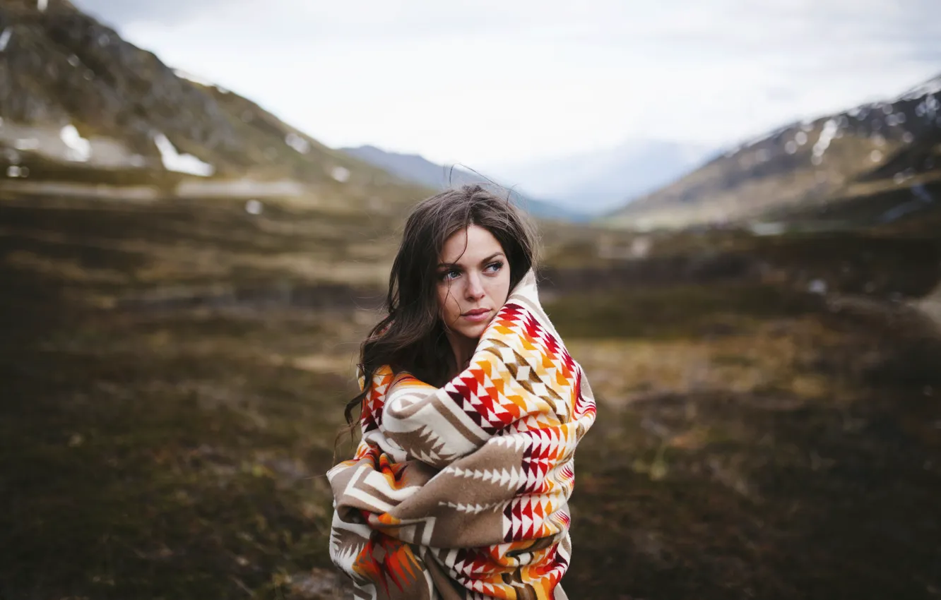 Photo wallpaper girl, mountains, plaid