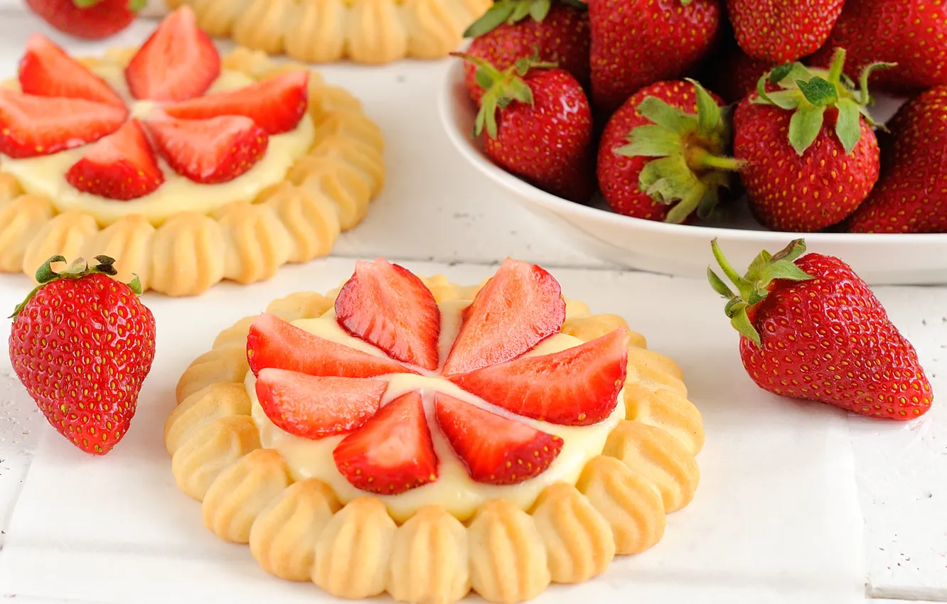 Photo wallpaper strawberry, cake, cream, tartlets