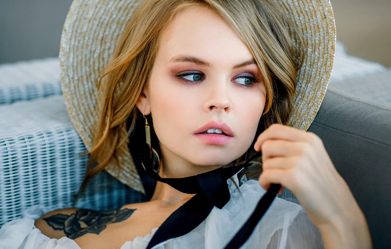 Photo wallpaper face, model, hand, portrait, tattoo, hat, Anastasia Shcheglova, Hakan Erenler