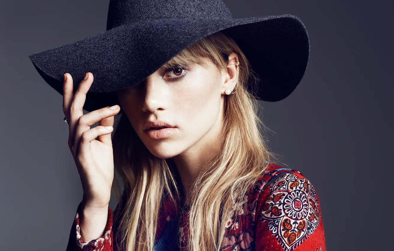 Photo wallpaper background, model, hat, actress, blonde, Vogue, Suki Waterhouse, Sookie Waterhouse