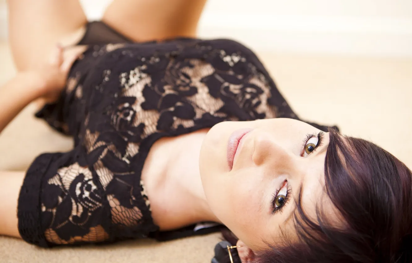 Photo wallpaper look, girl, face, brunette