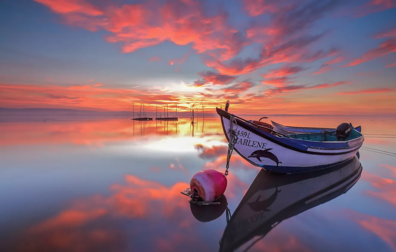 Photo wallpaper the sky, reflection, dawn, boat, morning, Portugal, Laguna, Portugal