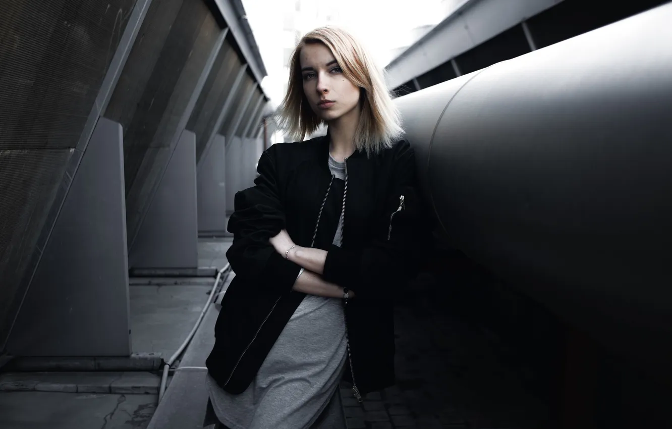 Photo wallpaper girl, wall, girl, woman, Julie Resh