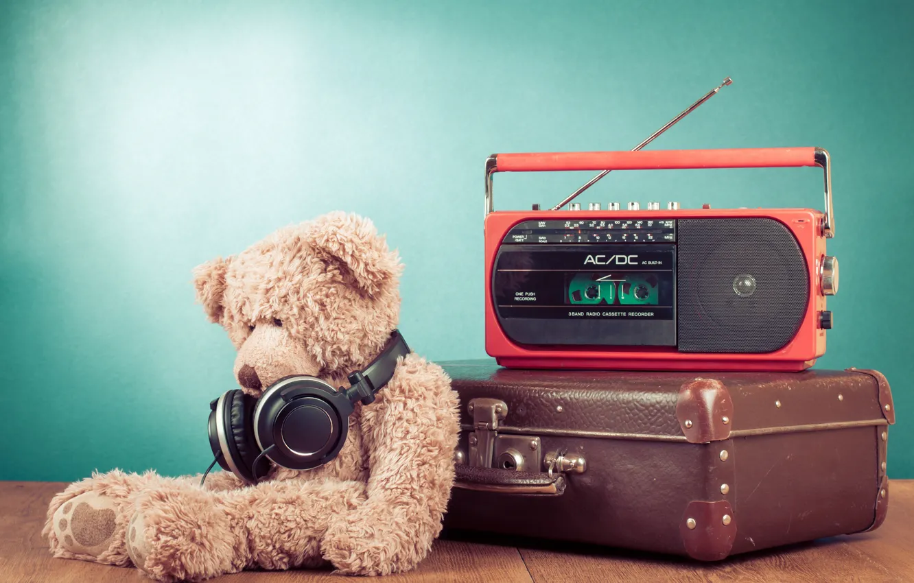 Photo wallpaper Headphones, Bear, Suitcase, Teddy bear, Radio, Radio