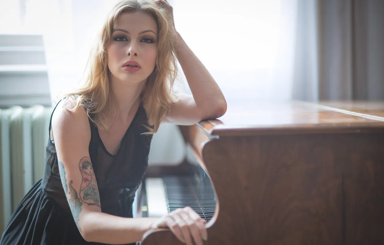 Photo wallpaper look, hair, piercing, piano, tattoo, blonde