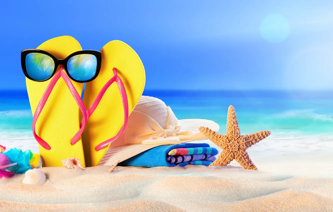 Photo wallpaper sand, sea, beach, the sun, hat, glasses, summer, beach