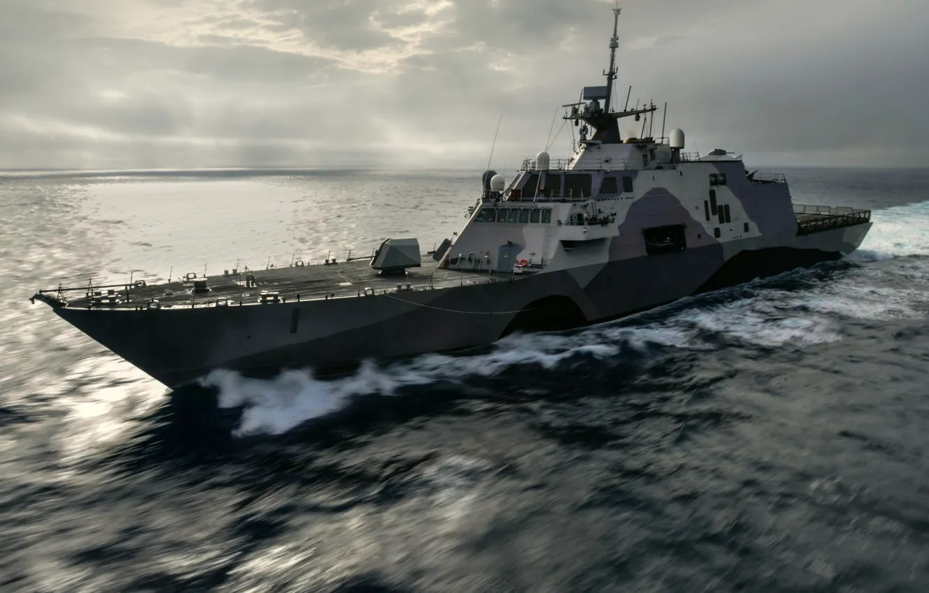 Photo wallpaper ship, combat, USS Freedom, intertidal