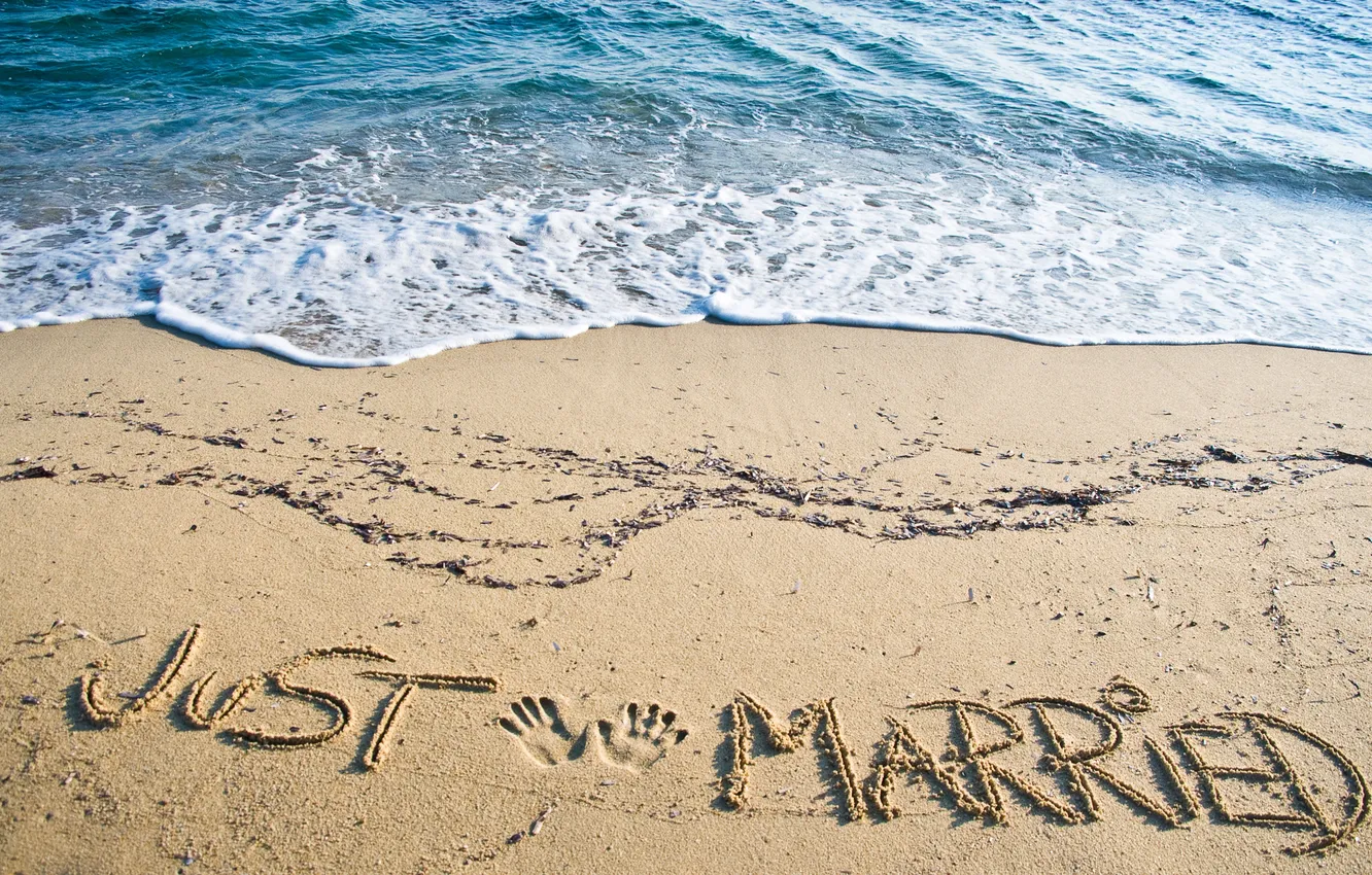Photo wallpaper sand, sea, beach, beach, sea, sand, just married