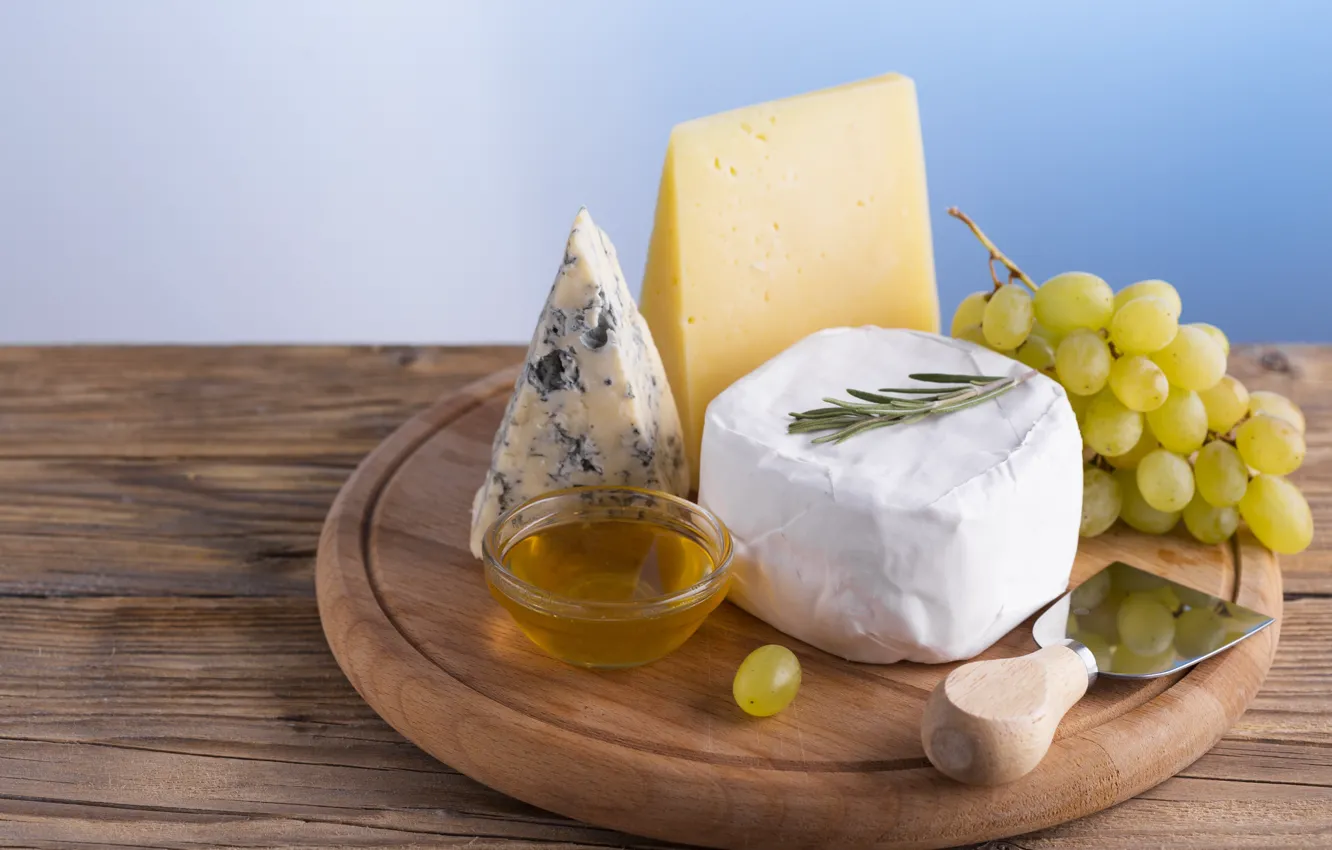 Photo wallpaper cheese, grapes, honey, Dor blue, Cheese, cheese, Dorblu, noble cheese