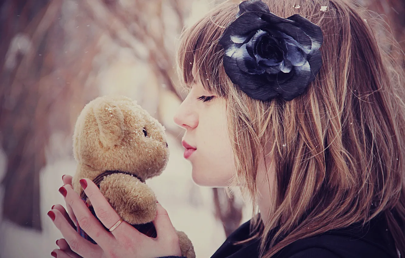 Photo wallpaper winter, girl, snow, flowers, mood, toy, kiss, bear