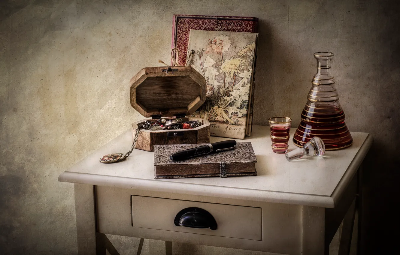 Photo wallpaper handle, Notepad, box, book, still life, table, glass, decanter