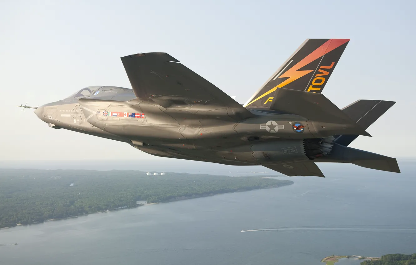 Photo wallpaper USA, river, Lightning, fight, Air Force, NATO, F-35, Norway