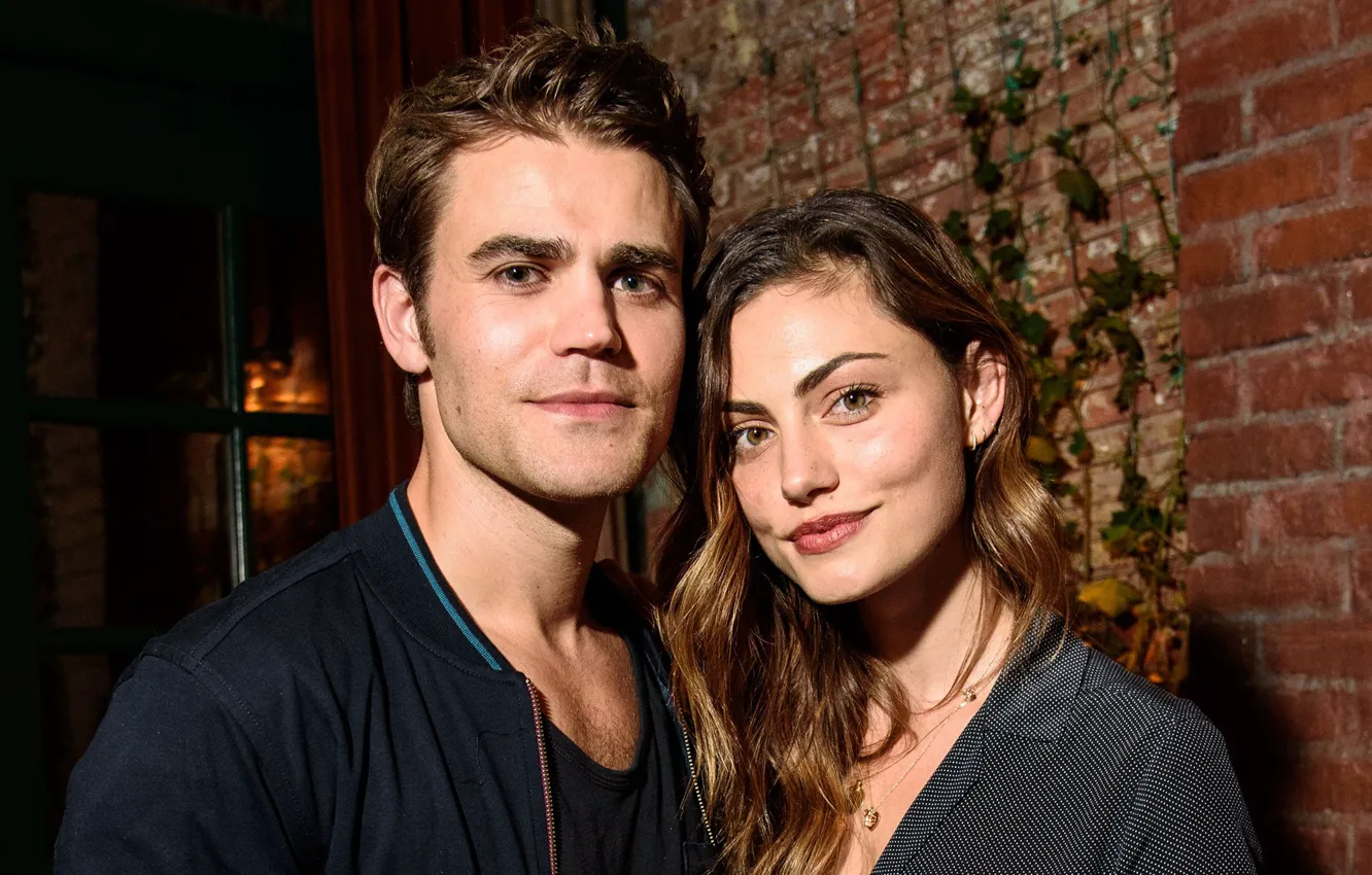 Photo wallpaper girl, smile, male, Paul Wesley, Phoebe Tonkin