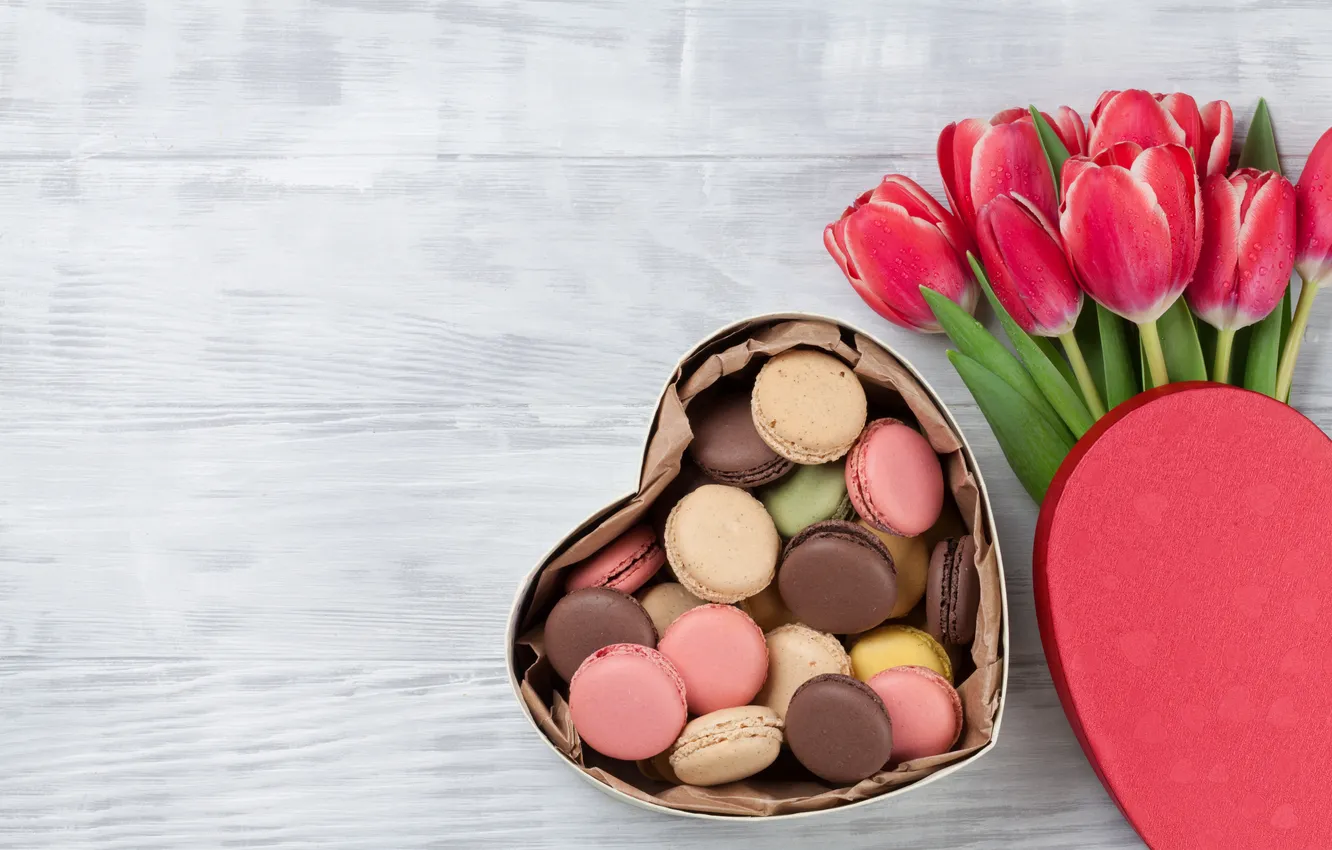 Photo wallpaper flowers, gift, bouquet, tulips, red, red, love, heart