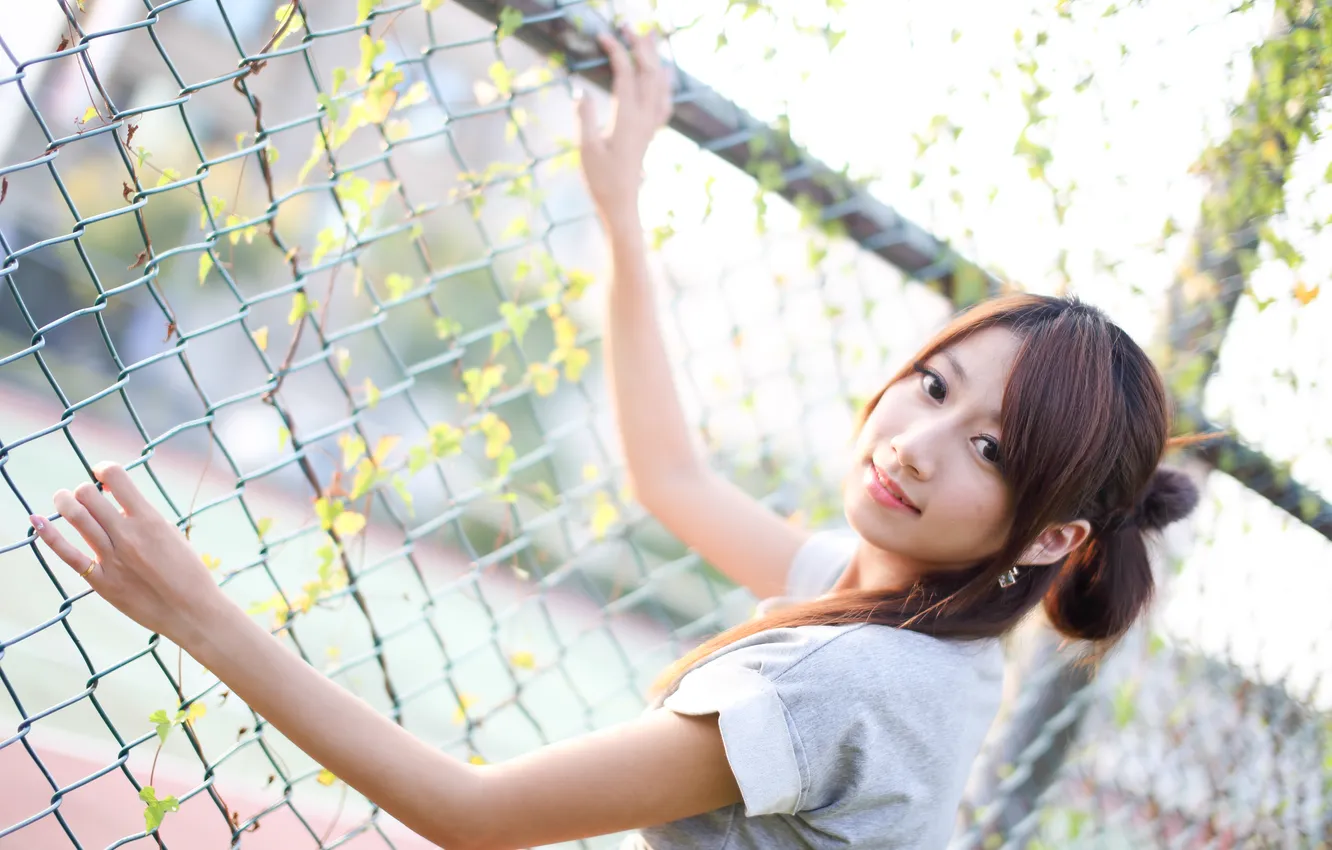 Photo wallpaper look, the sun, pose, model, portrait, hands, makeup, hairstyle