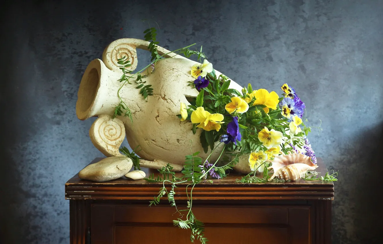Photo wallpaper flowers, stones, table, vase, shell, still life, Pansy, viola