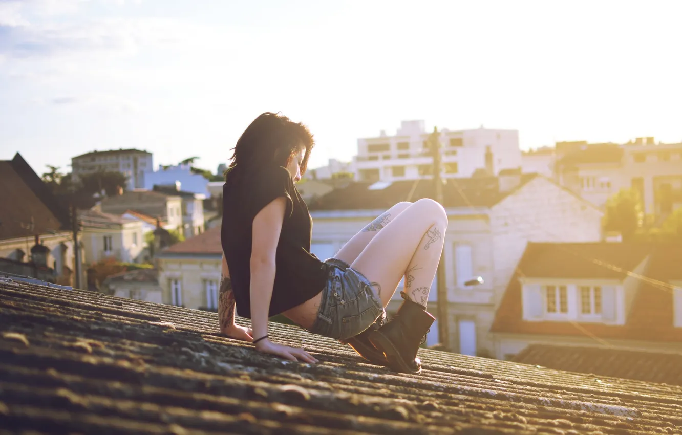 Photo wallpaper roof, girl, shorts, tattoo, tattoo