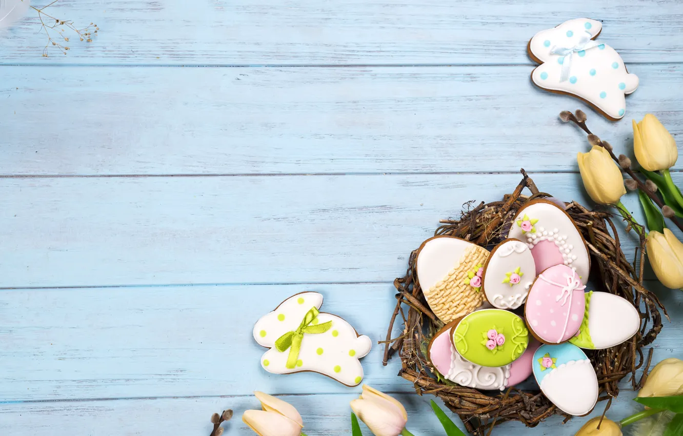 Photo wallpaper holiday, cookies, Easter, tulips, figures, glaze, composition, Myfoodie