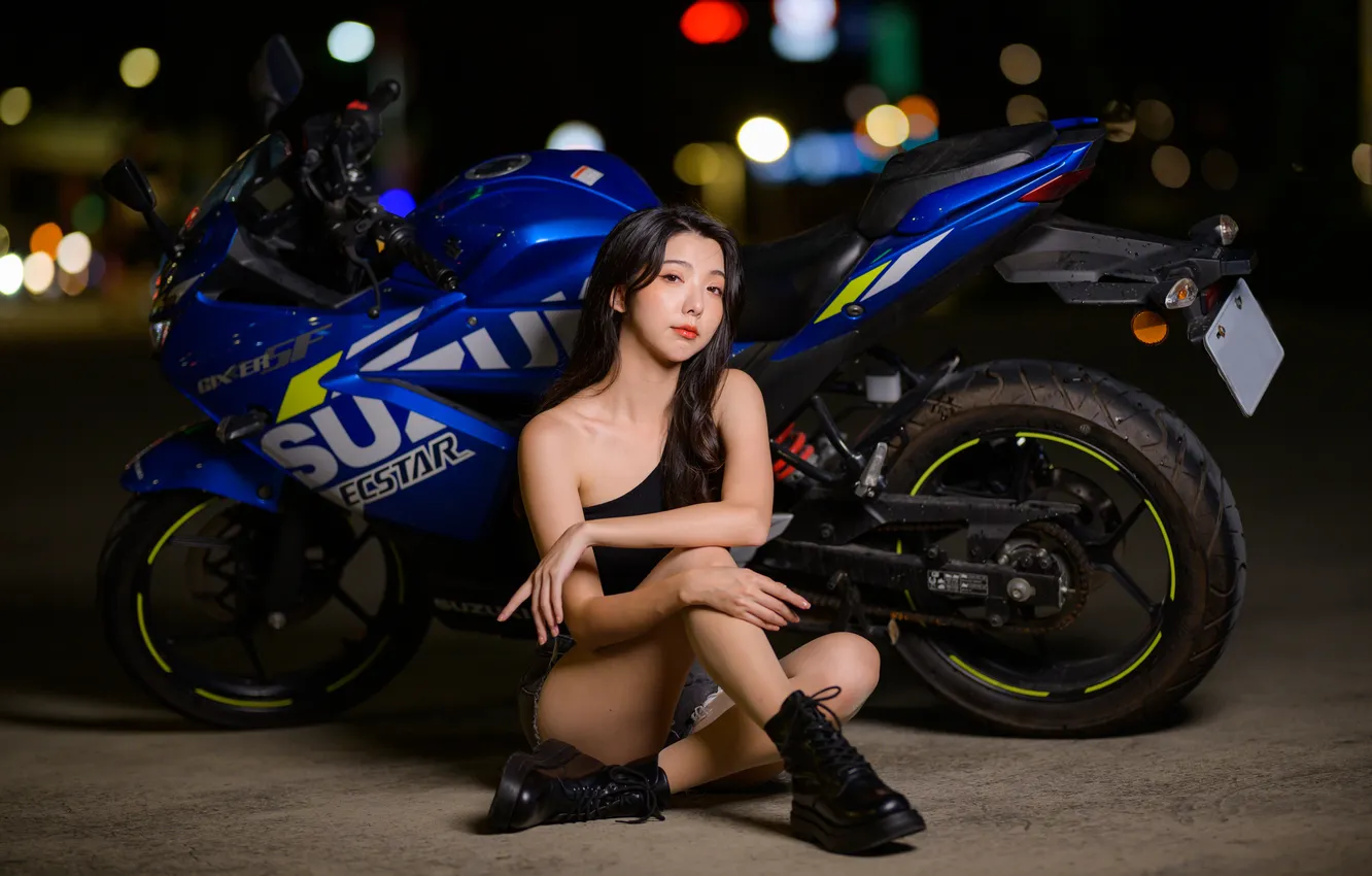 Photo wallpaper brunette, motorcycle, Asian