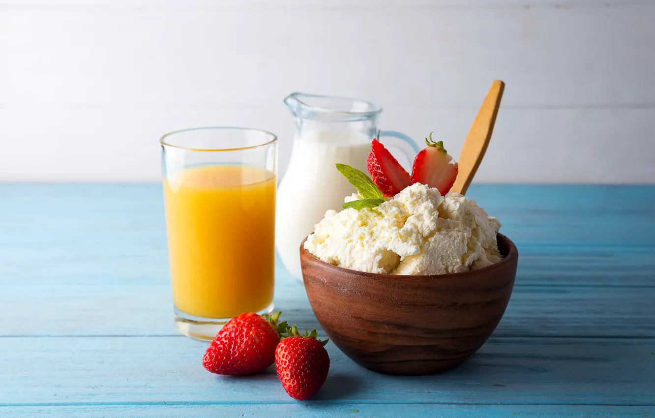 Photo wallpaper milk, strawberry, juice, cheese