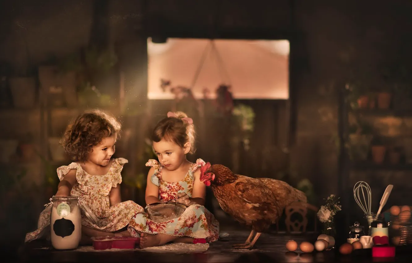 Photo wallpaper girls, chicken, kitchen