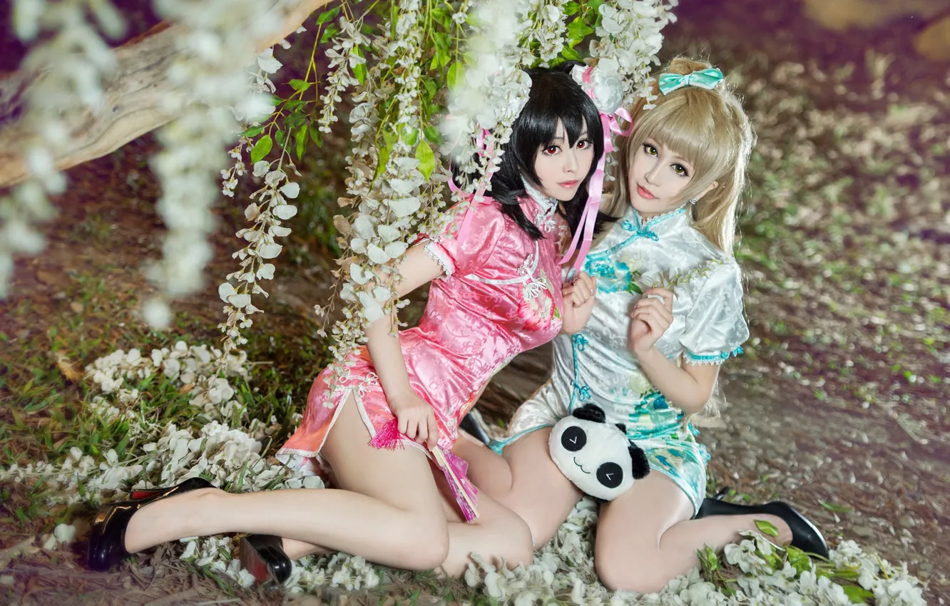 Photo wallpaper look, girl, flowers, face, pose, style, background, toy