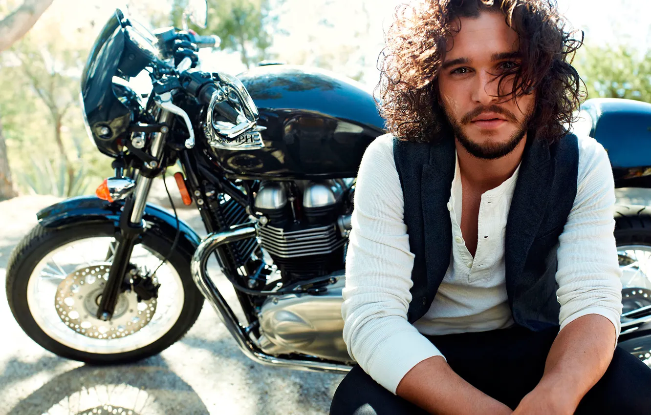 Photo wallpaper photoshoot, Kit Harington