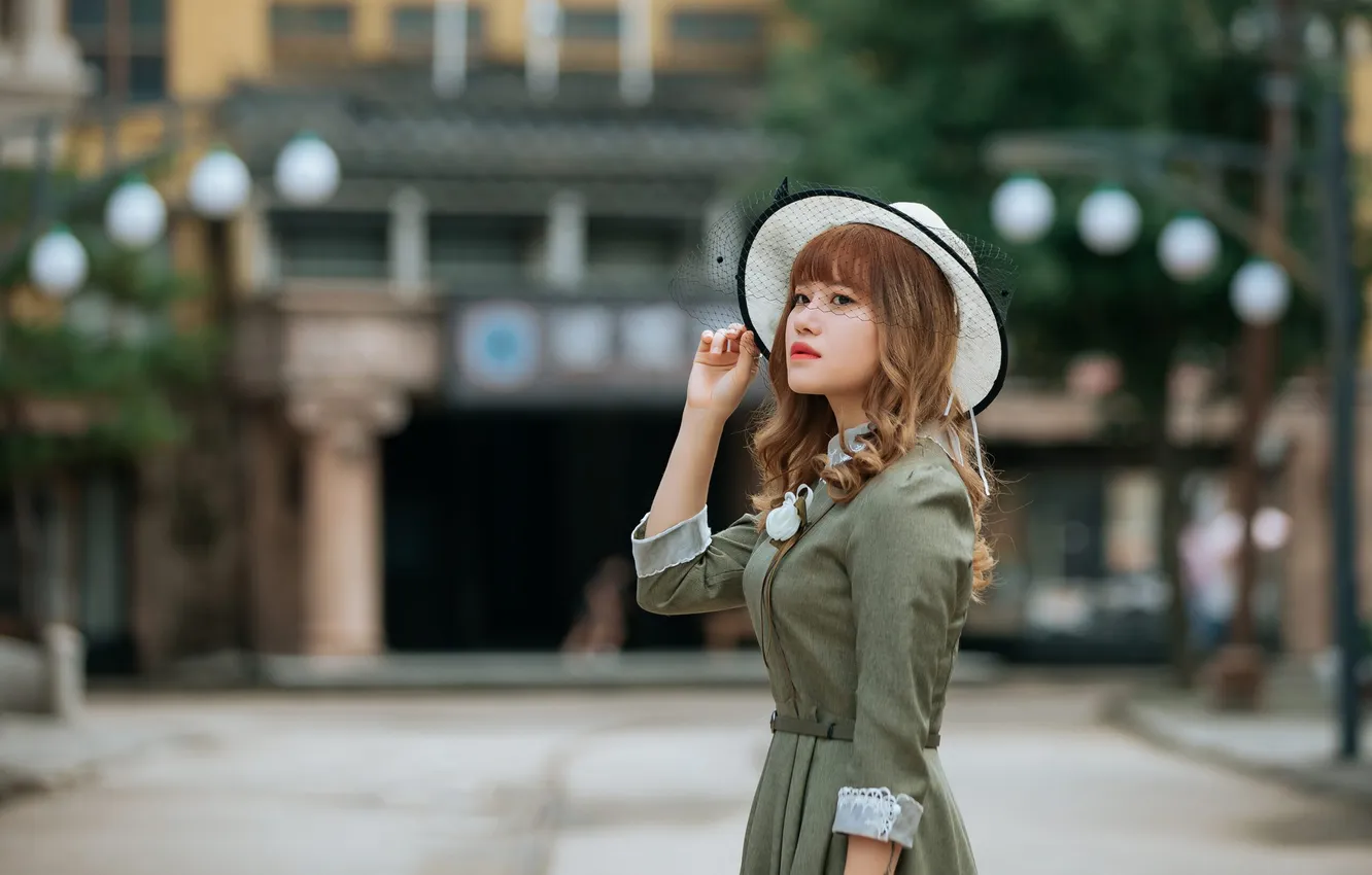 Photo wallpaper pose, look, the city, makeup, street, beautiful, girl, dress